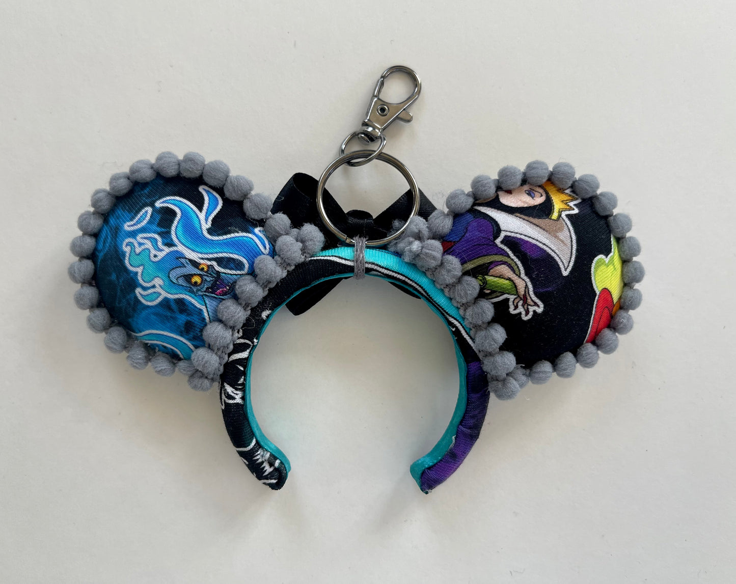 Villains black bow